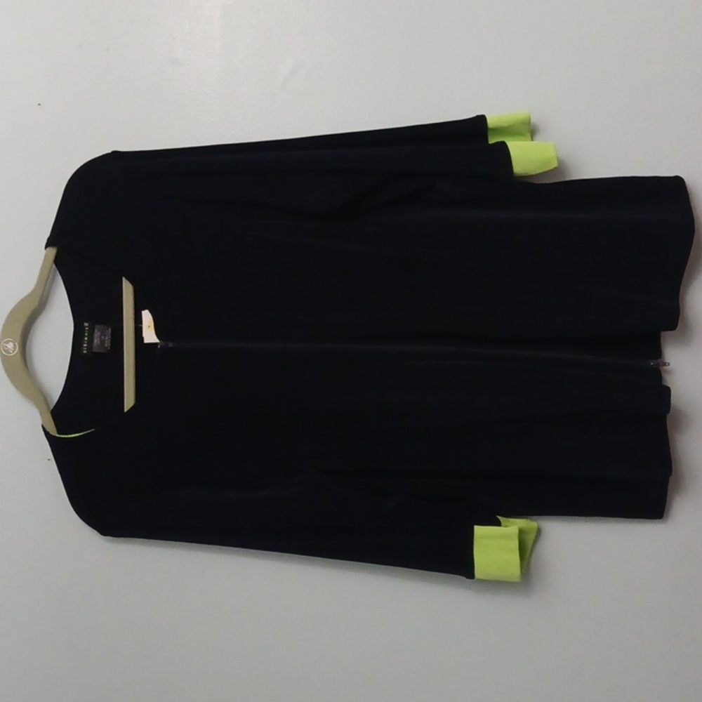 Citiknits size 1X women's cardigan/jacket in green and dark navy blue.
